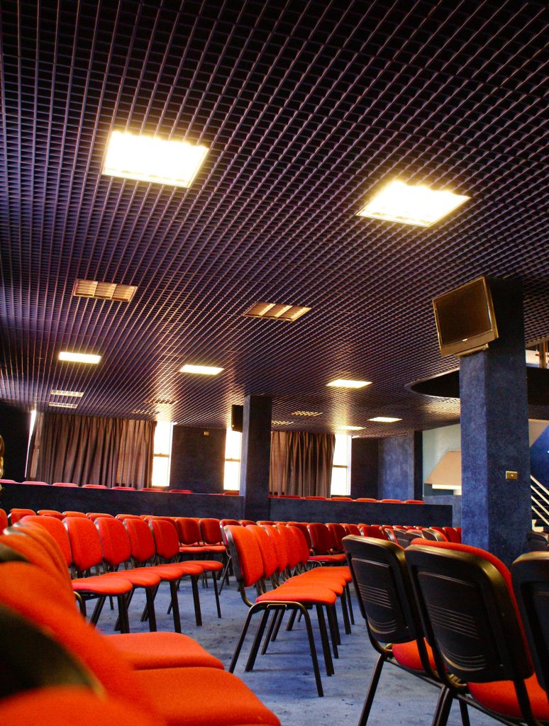 Cielorraso Cell T-15 auditorio